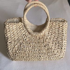 WHITE STAG Straw Bag